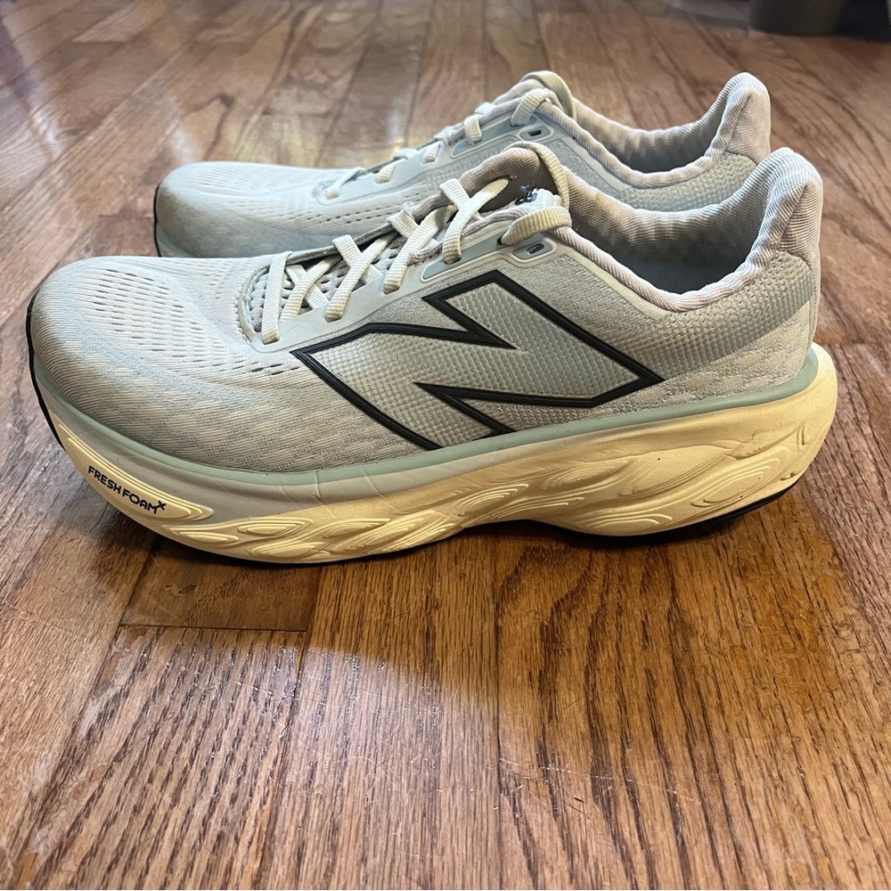 New Balance Women's Fresh Foam X 1080 v14 Athletic Shoes Blue 8 Wide